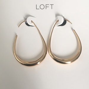 LOFT Teardrop Hoop Earrings ✨